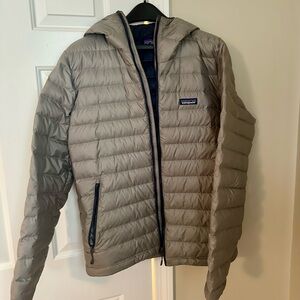 Patagonia Men’s Down Sweater Hoody